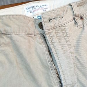 American Eagle Corduroy pants